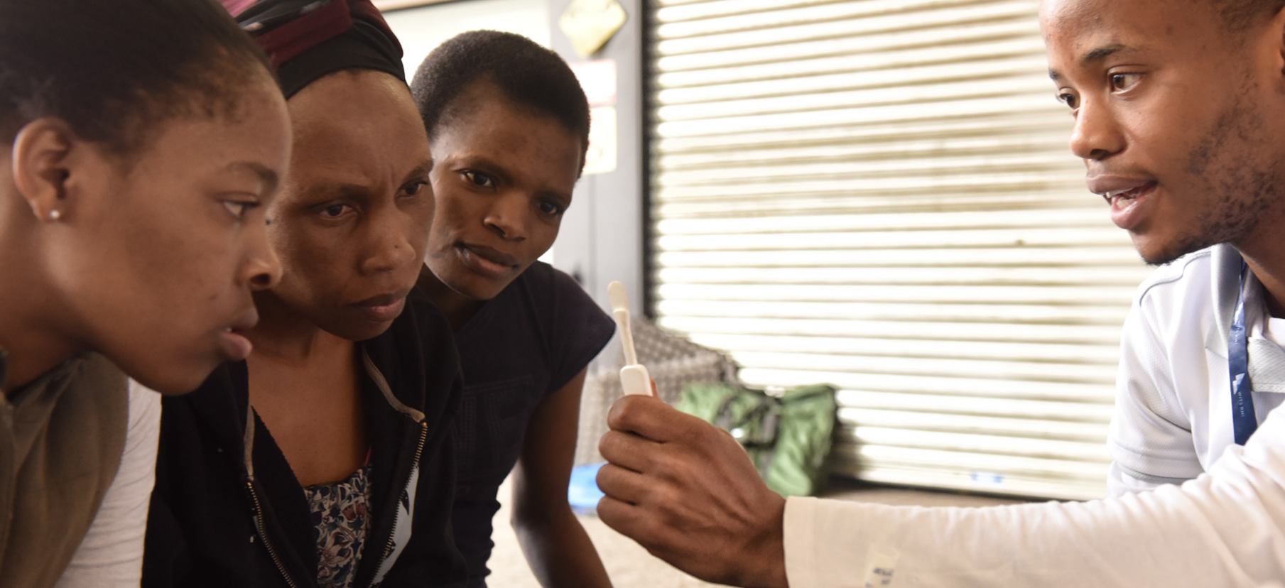 Do it yourself. A campaign to bring HIV self-testing to South Africa. (en anglais seulement)